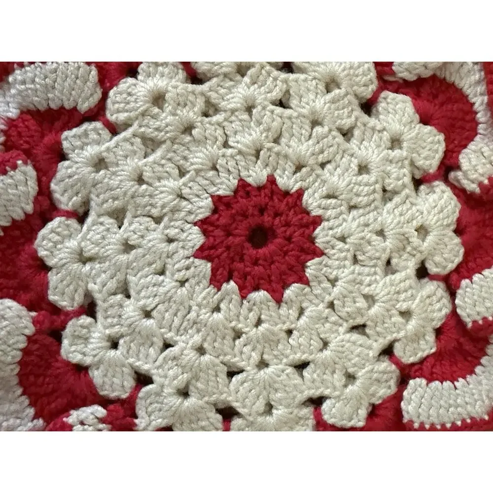 Vintage Red & White Crochet Potholders Coasters Floral Handmade Set of 4